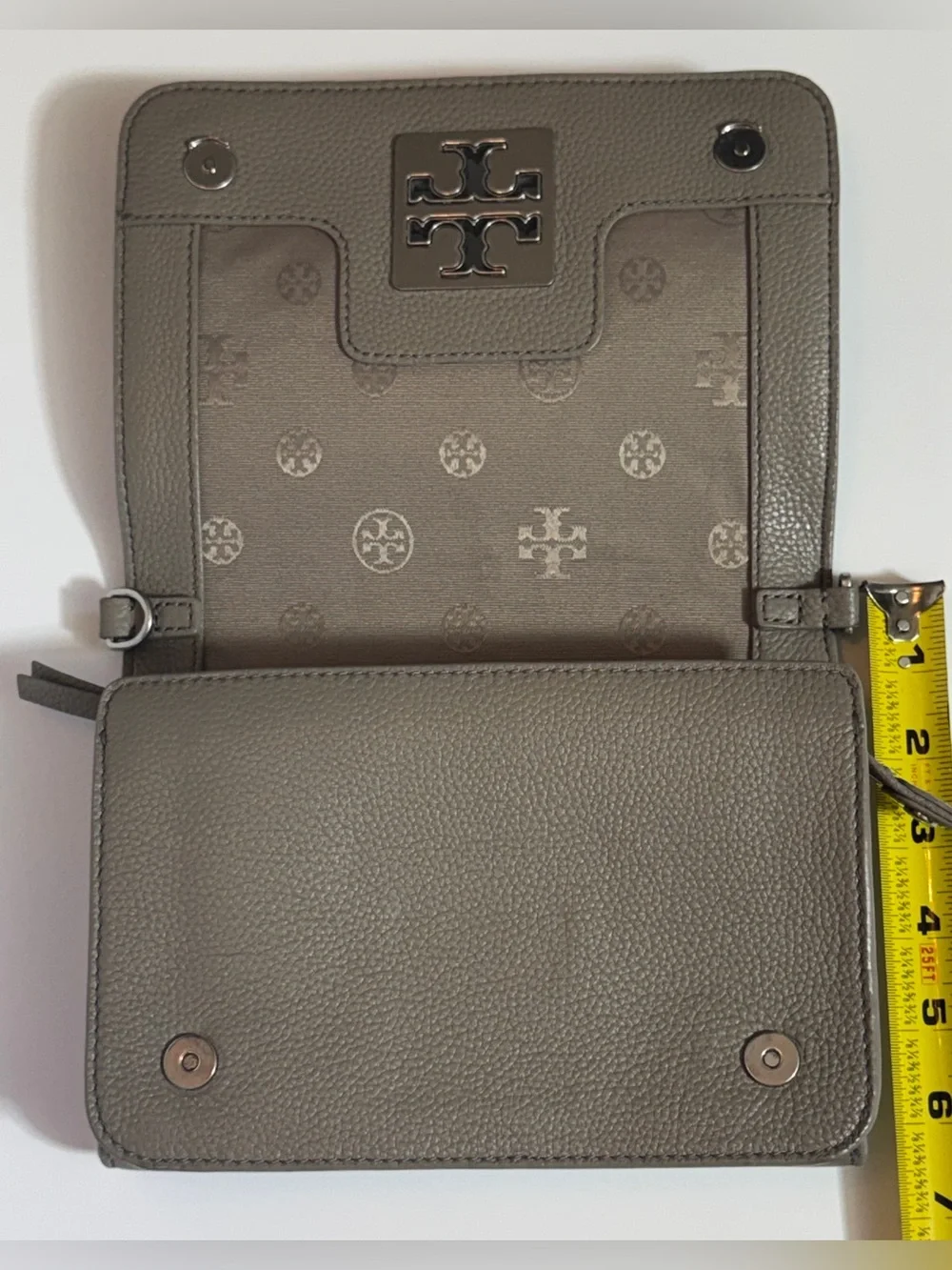 Tory Burch Pebbled Leather Crossbody in Light Taupe